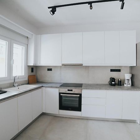 Luxury And Spacius Apartment Thessaloniki Exterior photo