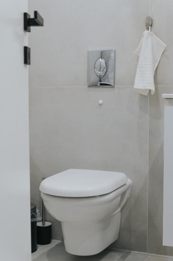 Luxury And Spacius Apartment Thessaloniki Exterior photo